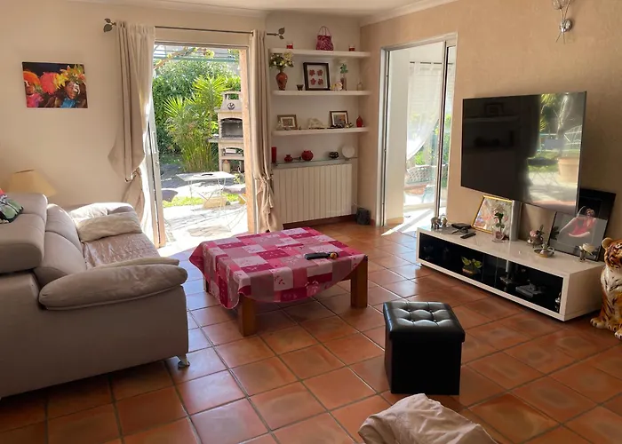 Magnifique Maison 6 Personne Piscine Антиб