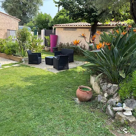 别墅 Magnifique Maison 6 Personne Piscine 昂蒂布